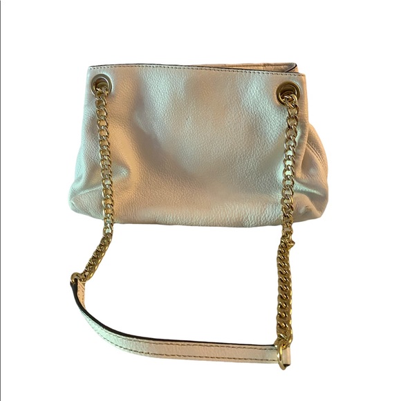 Michael Kors White Jet Set Chain Shoulder Bag - Picture 4 of 13